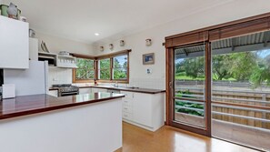 Fridge, microwave, oven, stovetop - The Schoolhouse - spacious 3 bedroom home - ready for memorable holiday moments!! (Port Fairy)