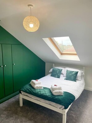 House, Multiple Beds