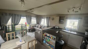 ์ํํธ | ๋ด๋ถ