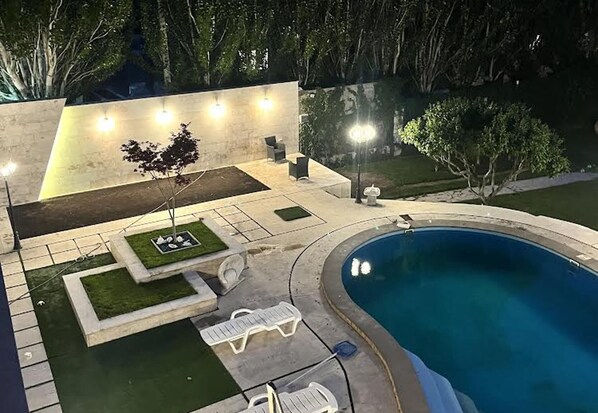 Vila | Kolam renang | Kolam renang outdoor