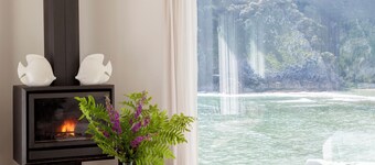 La Peninsula Pechon Cantabria, Luxury villa on the sea with heated pool