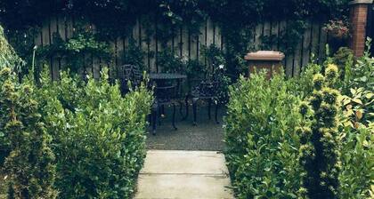 3-bed House in Armagh City