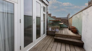 Basic-Apartment, Mehrere Betten | Balkon