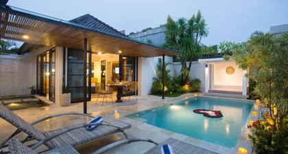 The Kons Villa Bali Seminyak