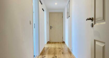 Moderne Monteurwohnung mit Balkon (SAD154)