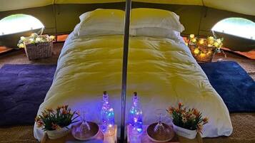 1 chambre, coffres-forts dans les chambres, draps fournis