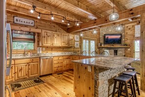 Refrigerador, microondas, lavavajillas, cafetera/tetera