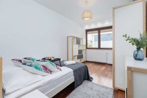1 bedroom, iron/ironing board, WiFi, bed sheets
