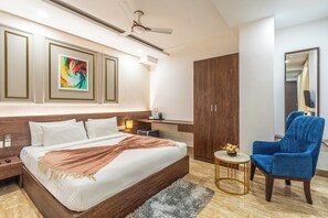 Premium-Zimmer | Minibar, Zimmersafe, individuell dekoriert, individuell eingerichtet