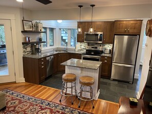 Fridge, microwave, oven, stovetop - Jamestown In-Town Apartment Unit B - (Jamestown)