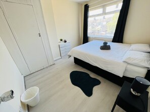 Huis, Meerdere bedden | 3 slaapkamers, een strijkplank/strijkijzer, gratis wifi