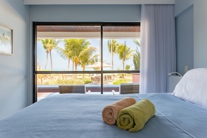 Apartment | 2 bedrooms, minibar, individually decorated, individually furnished