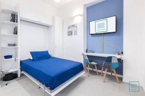 2 Schlafzimmer, Schreibtisch, Bügeleisen/Bügelbrett, kostenloses WLAN