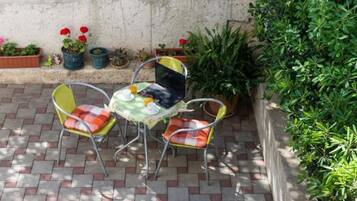 Studio (Goran - modern and spacious - SA2(2+1) | Exterior