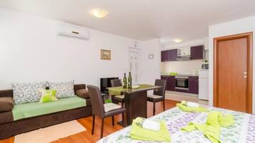 Studio (Goran - modern and spacious - SA2(2+1) | Interior