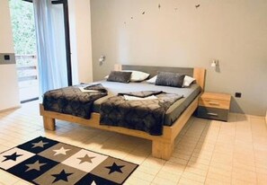 Apartment (Voyasi - 60 m from sea - A1(2+1))