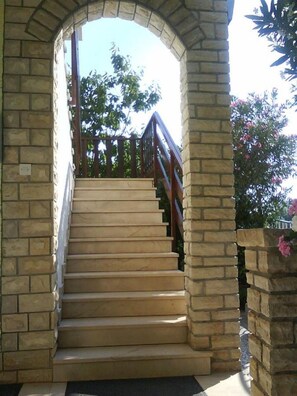 Apartment (Voyasi - 60 m from sea - A1(2+1)) | Aussenbereich