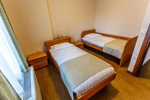 Apartment (Winery Frajona - 50m from the beach -) | 2 Schlafzimmer, kostenloses WLAN