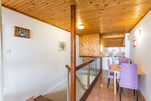 Apartment (Mare 1 - close to the sea - A1(3)) | Dining