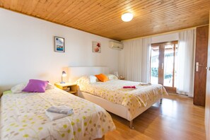 Apartment (Mare 1 - close to the sea - A1(3)) | 1 bedroom, free WiFi