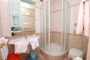 Studio (Jole -  70m from the sea - SA2(2)) | Bathroom - Jole - 70m From the sea - SA2 Priz (Jelsa)