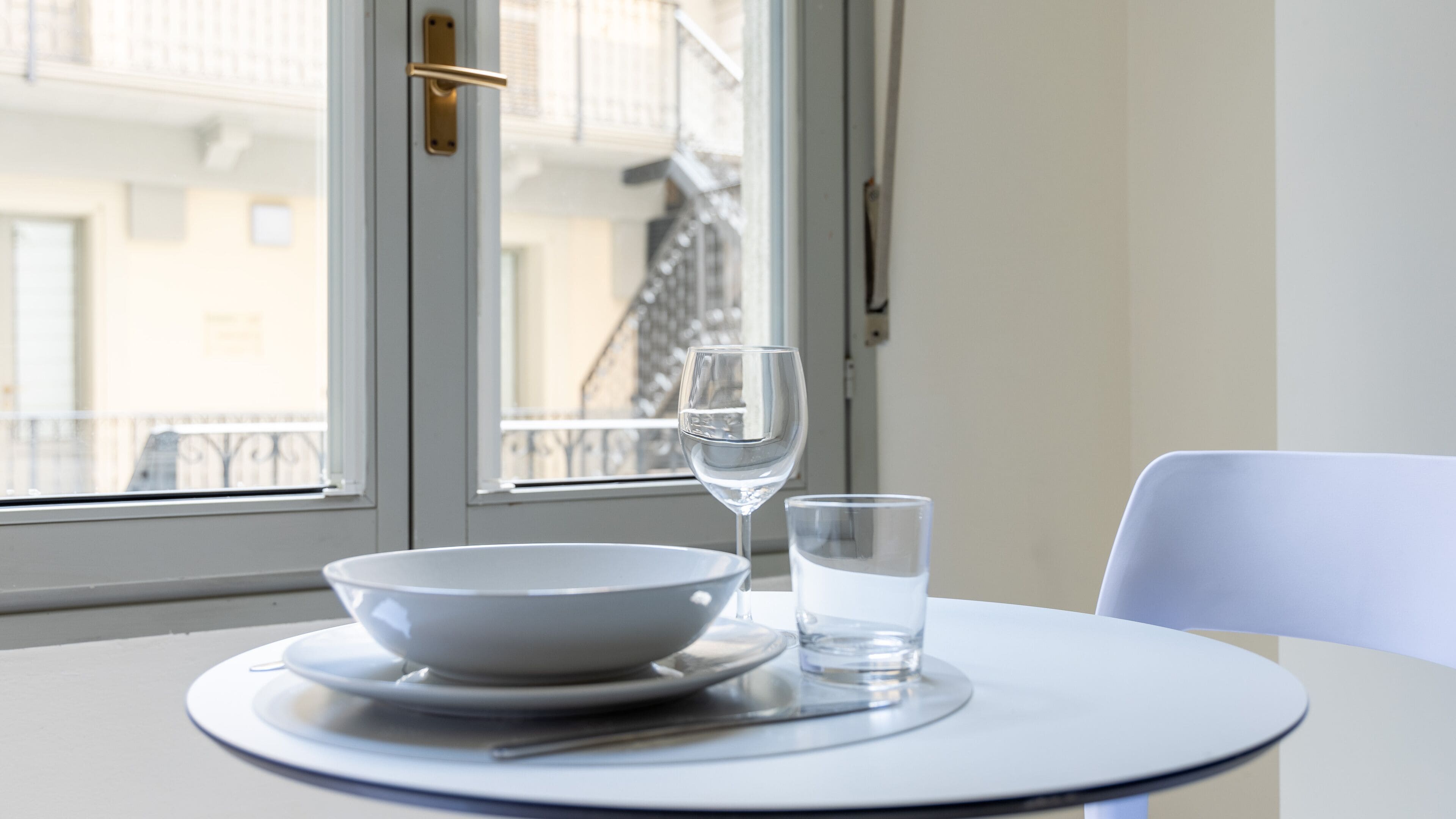 Studio Junior, salle de bains attenante | Coin séjour