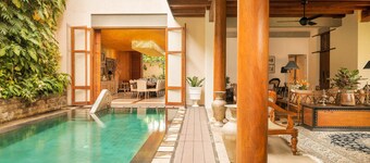 Ishq Colombo is an exclusive, luxurious and oasis in the city