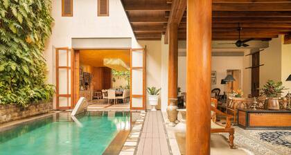 Ishq Colombo is an exclusive, luxurious and oasis in the city