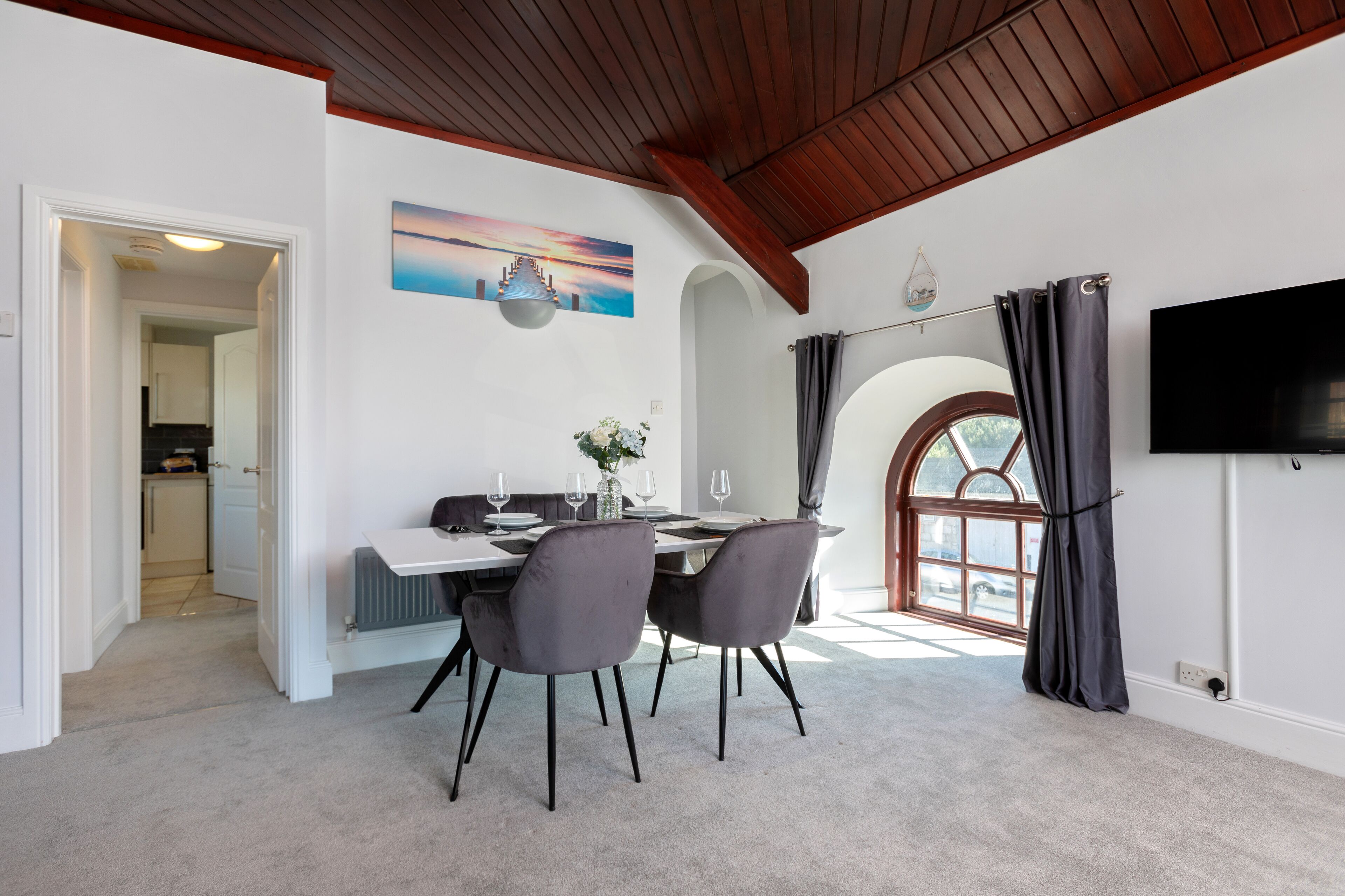 Departamento de lujo, baño privado (Chapel) | Restaurantes