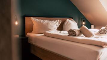 1 bedroom, cots/infant beds, travel cot, free WiFi