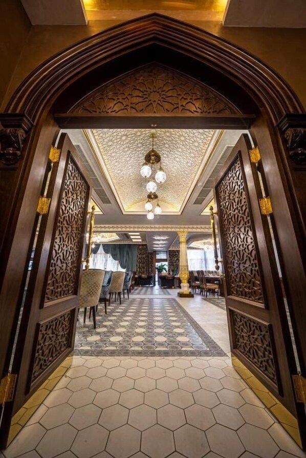 Restaurant - MANOR Hotel (Tashkent)