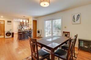 Dining - Poconos Cabin: Serene Deck, Fire Pit & Game Room (Tobyhanna)