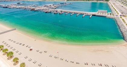 Stunning 2 BD with Private Beach Access | Marina Views