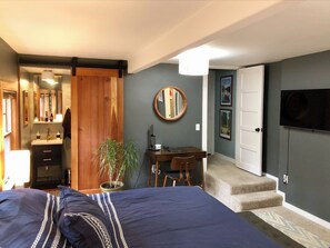 2 bedrooms, memory foam beds, desk, iron/ironing board