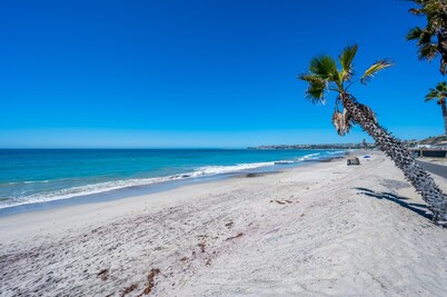 35581 Beach Road: 4  BR, 4  BA House in Dana Point, Sleeps 8