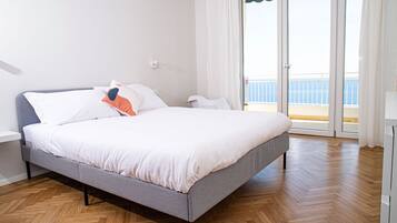 Apartment (1 Bedroom) | Interior