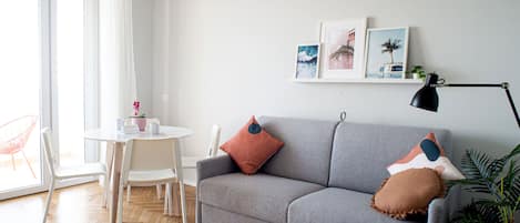 Apartment (1 Bedroom) | Front of property