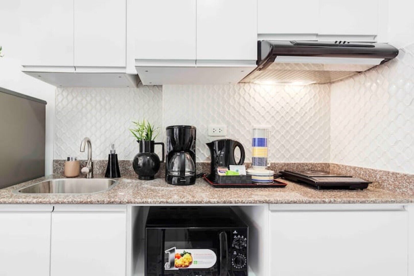 Fridge, microwave, stovetop, electric kettle