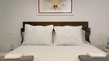 2 bedrooms, WiFi, bed sheets