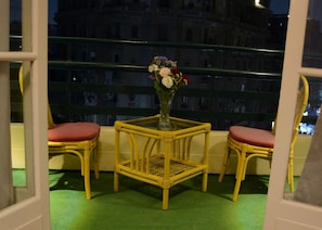 Down comforters, memory foam beds, minibar, desk