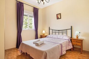 2 Schlafzimmer, Bügeleisen/Bügelbrett, kostenloses WLAN, Bettwäsche