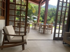 50-Zoll-Smart-TV mit Digitalempfang, Fernseher