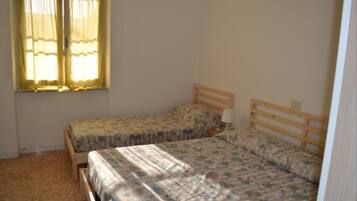 3 chambres, Wi-Fi gratuit, draps fournis
