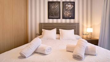 3 quartos, Wi-Fi de cortesia, roupa de cama