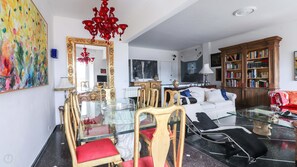 TV 55 pollici con canali via cavo