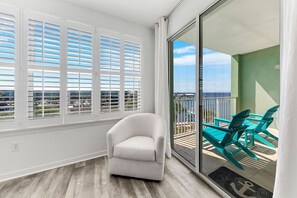 TV - CARE FREE by the Sea /Gulf/Mobile Bay/Boat Launch - Navy Cove 1204 is a gem! (Gulf Shores)