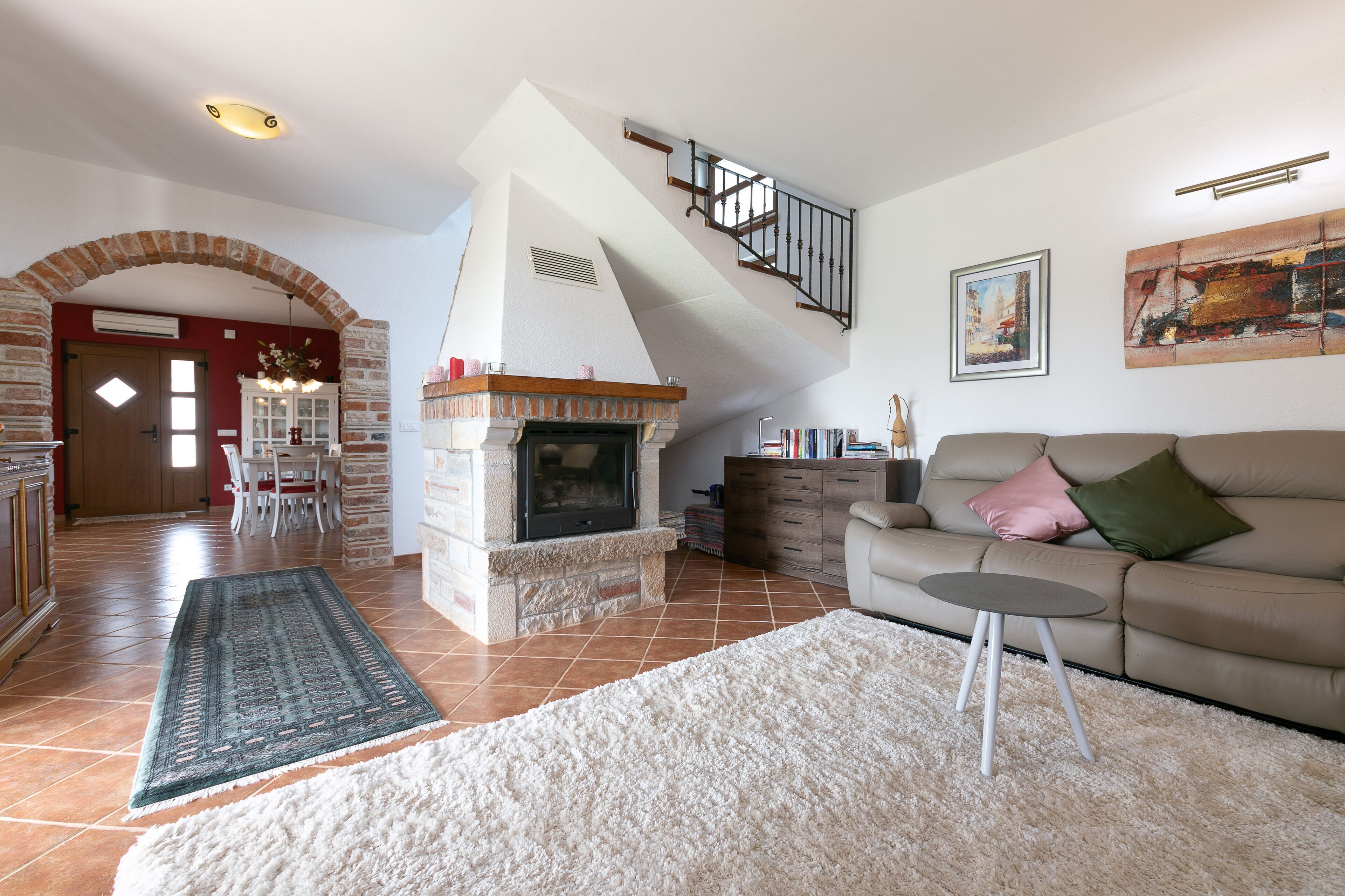 Smart-TV, Tischtennisplatte