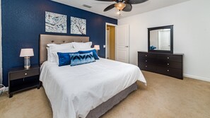 6 habitaciones, tabla de planchar con plancha, wifi y ropa de cama 