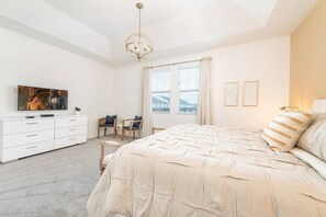 7 bedrooms, iron/ironing board, WiFi, bed sheets - Last Minute Disney! Private Pool, Hot Tub, Game Room & Themed Bedrooms. Book Now! #30834 (Orlando)