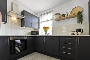 Apartment, Private Bathroom | Shared kitchen | High chair - The Nest by Stamp SA (Blackpool)